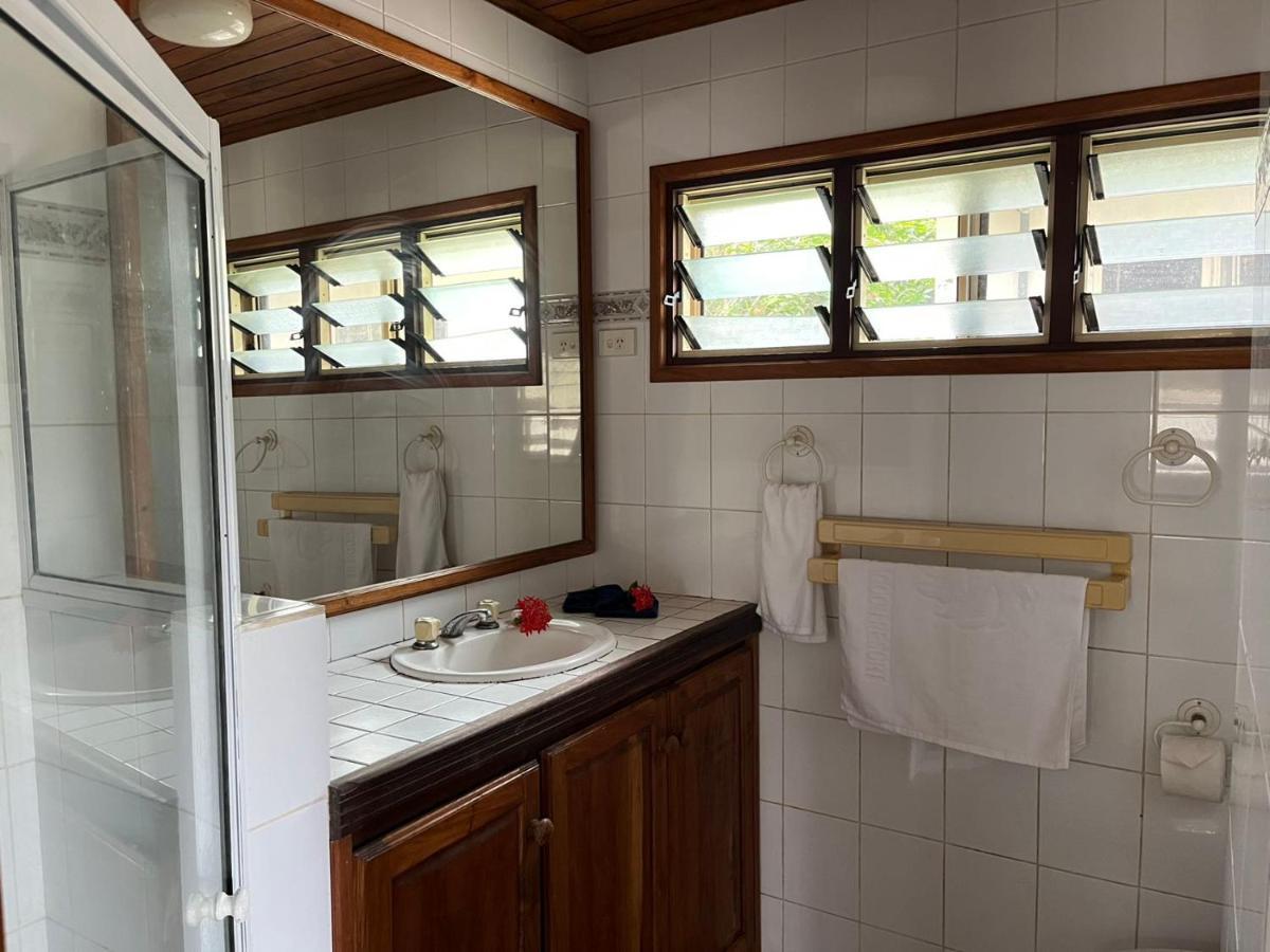 Tradewinds Villas Port Vila Exteriör bild